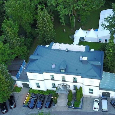 Hotel Am Schloss Illertissen Buitenkant foto